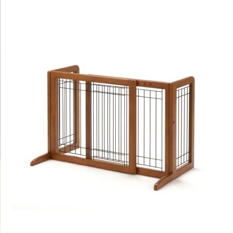 Richell Freestanding Step-Over Pet Gate