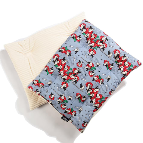 Petique Frenchies In Blue Mat Ped Pet Bed