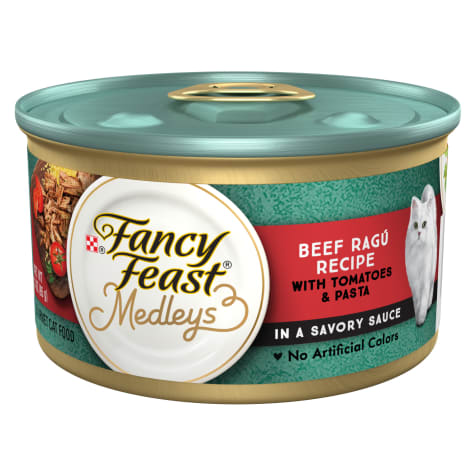 Fancy Feast Medleys in Gravy Beef Ragu Recipe with Tomatoes and Pasta in a Savory Sauce Wet Cat Food