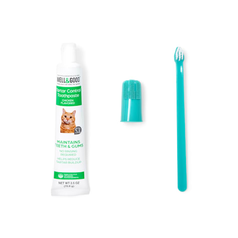 Well & Good Cat Dental Health Kit with Chicken Flavored Toothpaste