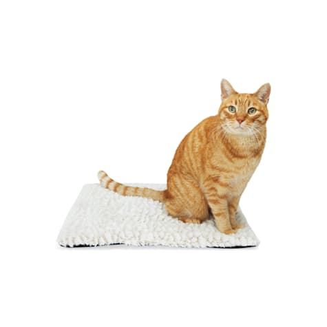 EveryYay Cream Self-Warming Cat Bed