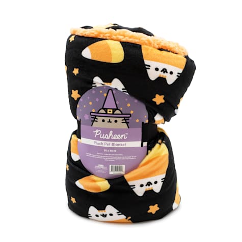 Pusheen Halloween Cat Throw Blanket