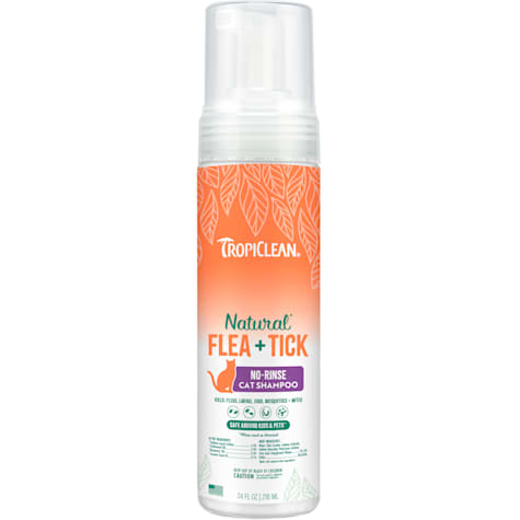 TropiClean Natural* Flea + Tick Waterless Shampoo for Cats
