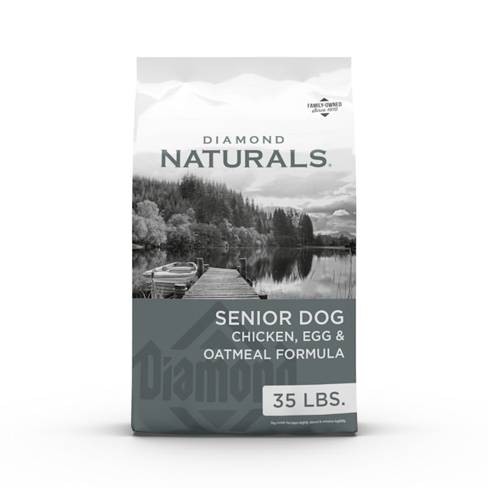 (BEST BY ;31 /OCT /2026)Diamond Naturals Senior Real Meat Recipe Natural Dry Dog Food With Real Cage Free Chicken, 35Lb (B000WFIWXU)