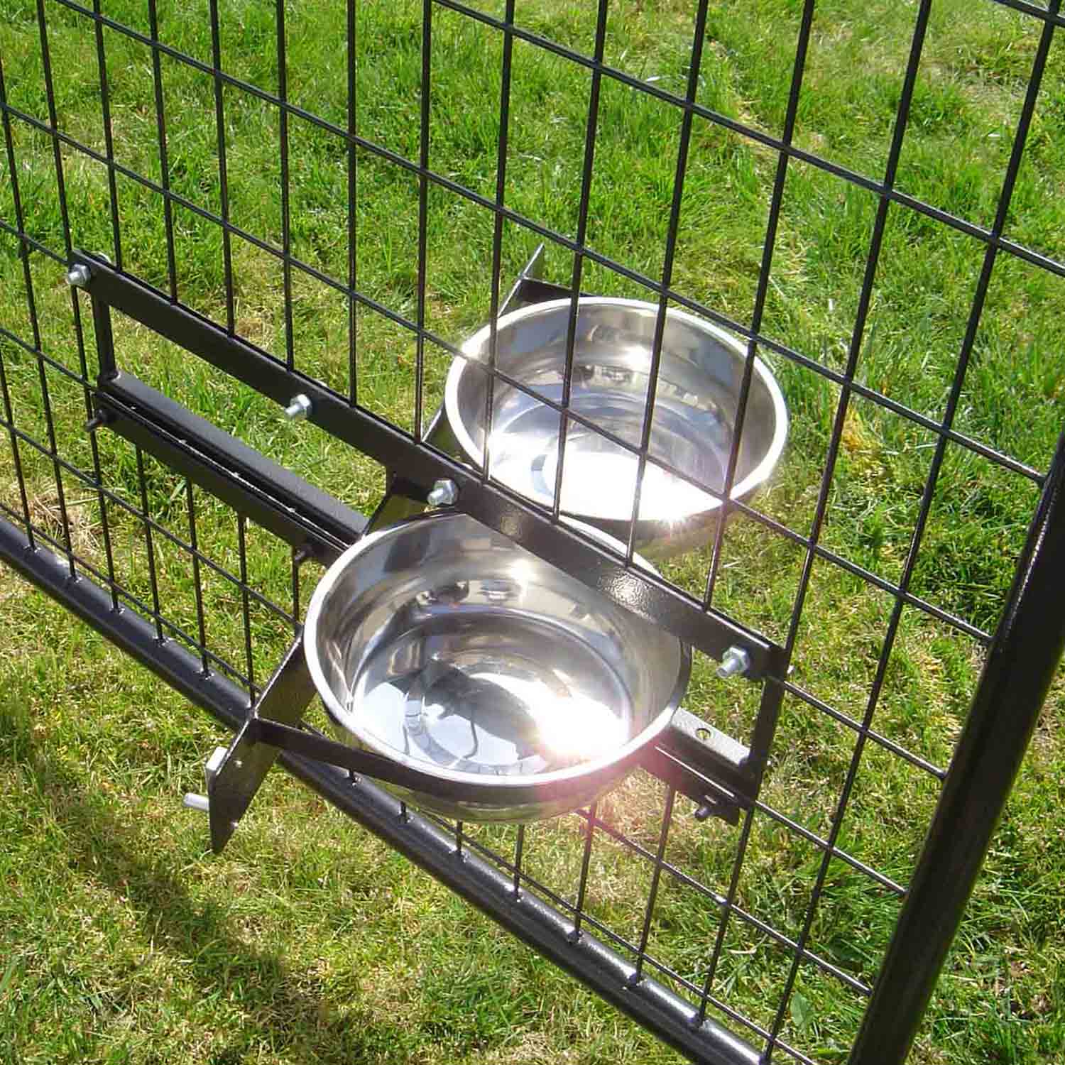 dog kennel swivel bowl