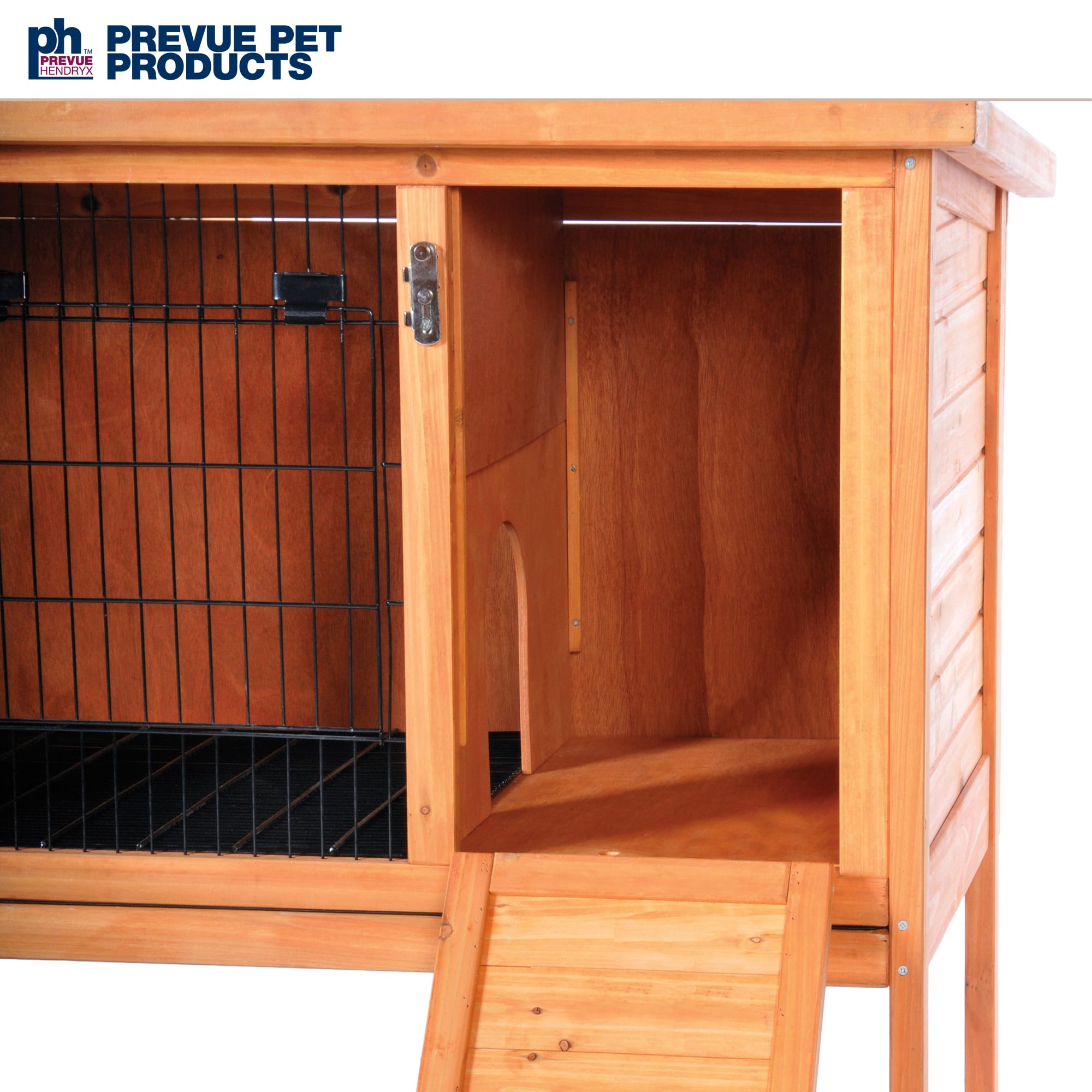 Prevue 2024 rabbit hutch