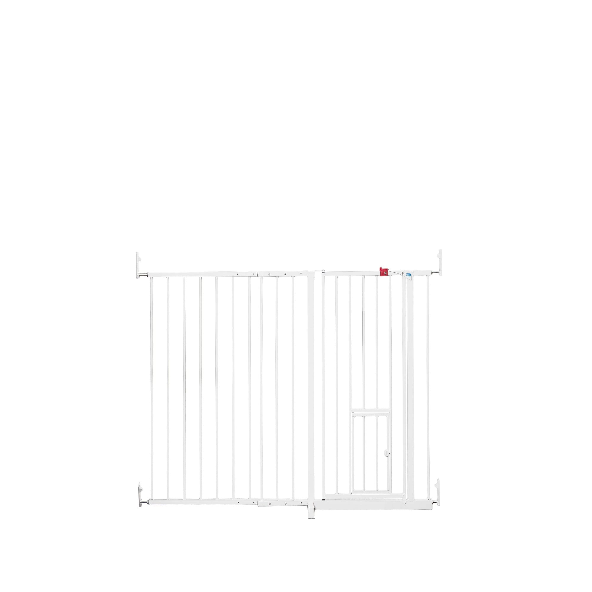 Carlson Pet Products Extra Tall Maxi Gate with Pet Door 59