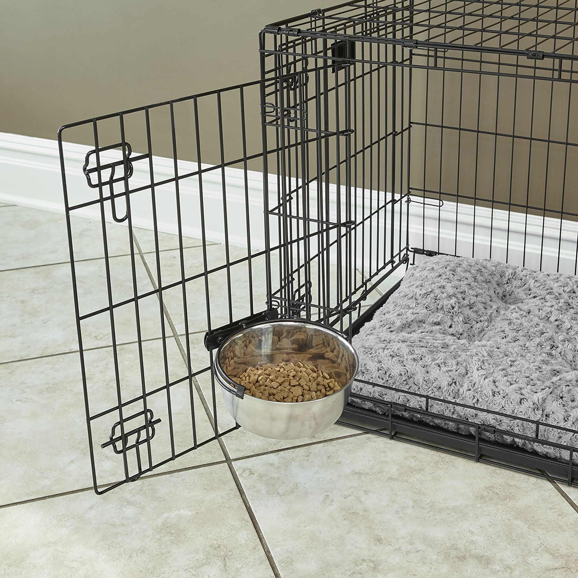 Water bowl that outlet attaches to crate