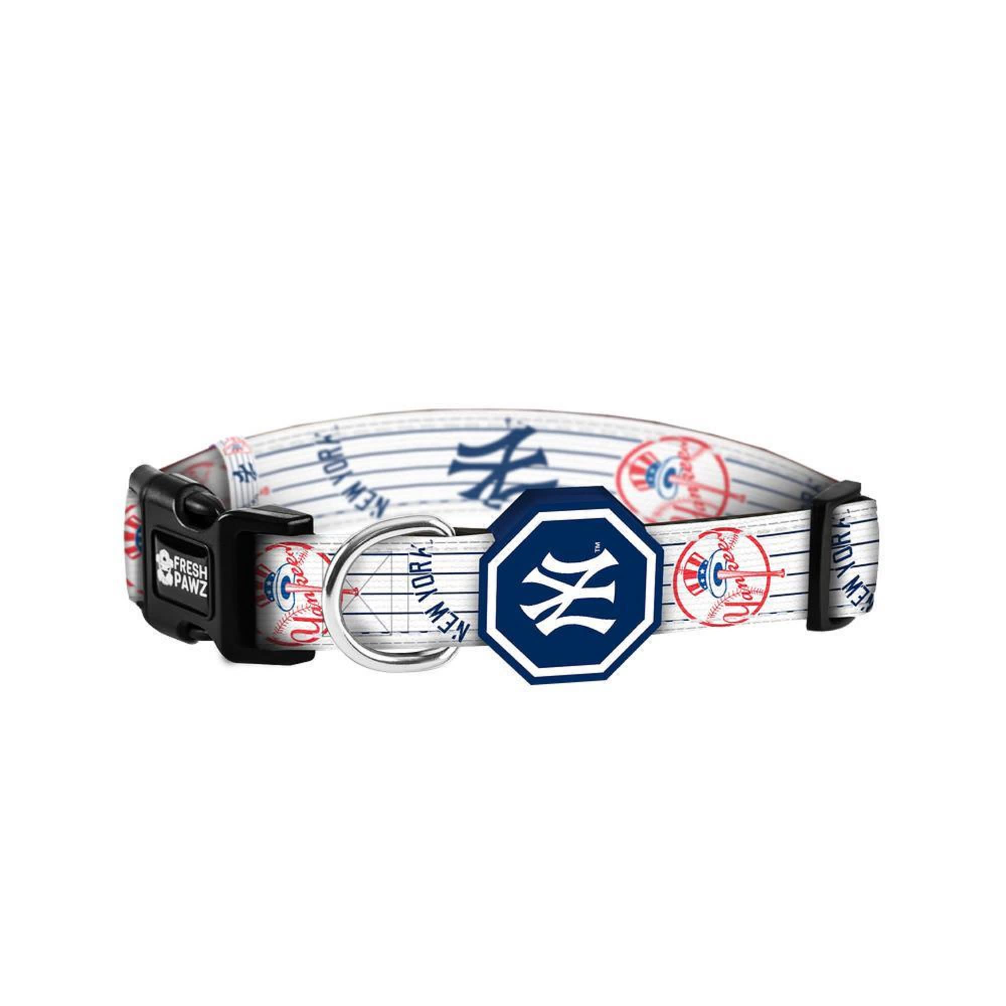 Fresh Pawz X MLB New York Yankees Dog Collar, Small