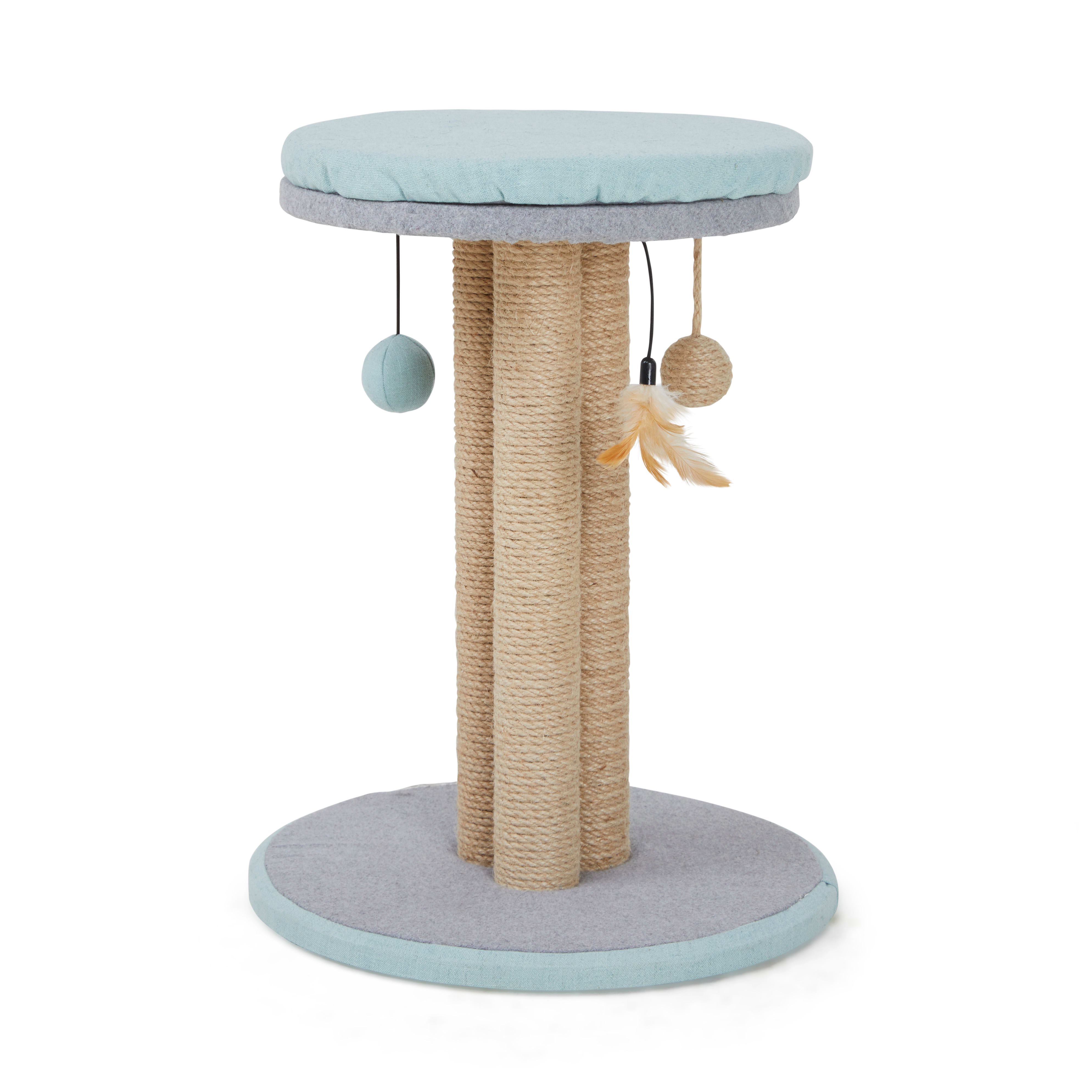 Petco ultimate 2025 scratching post