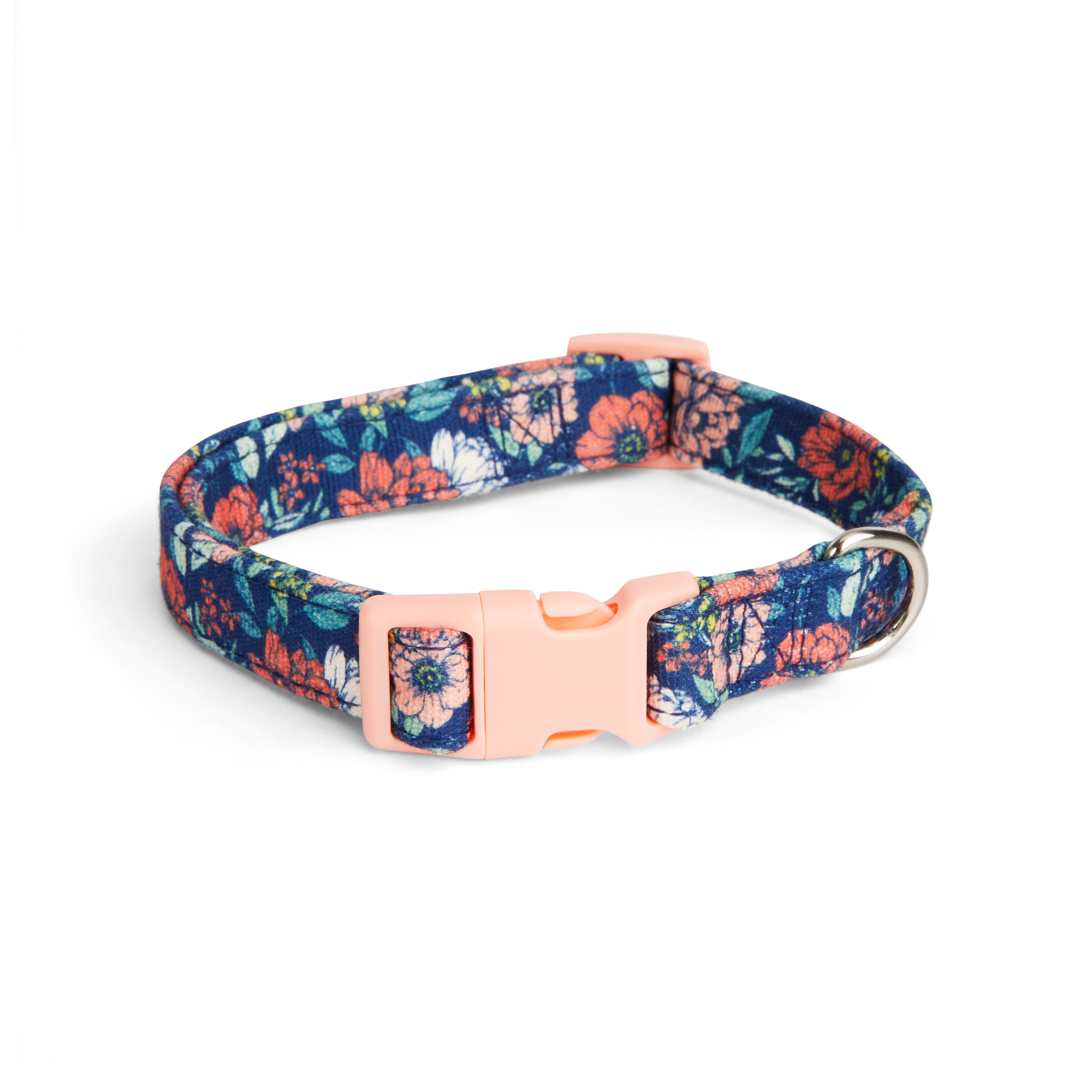 Fashionable Florals: Personalized Collar And Leash Set – CurliTail