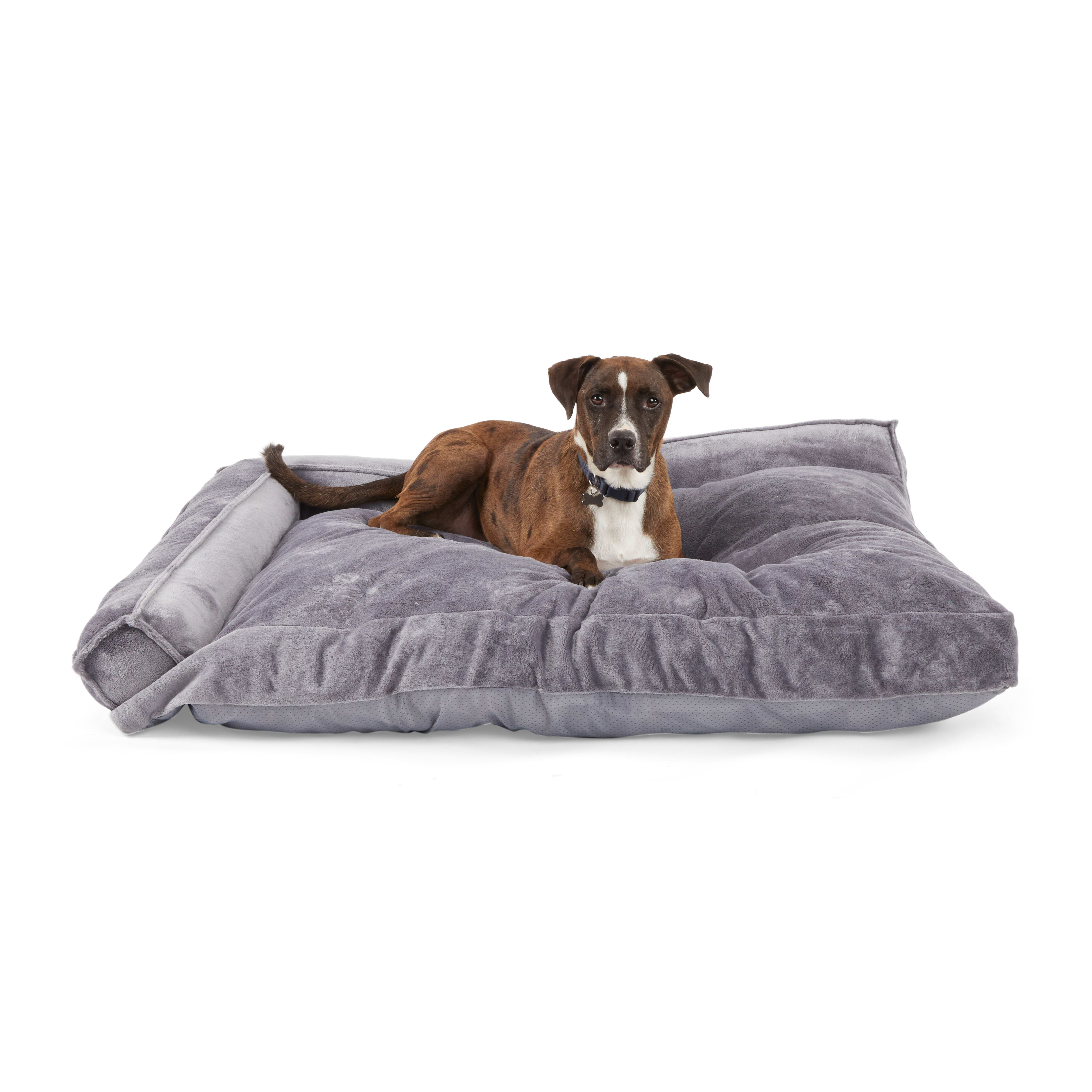 Petco large 2025 dog bed