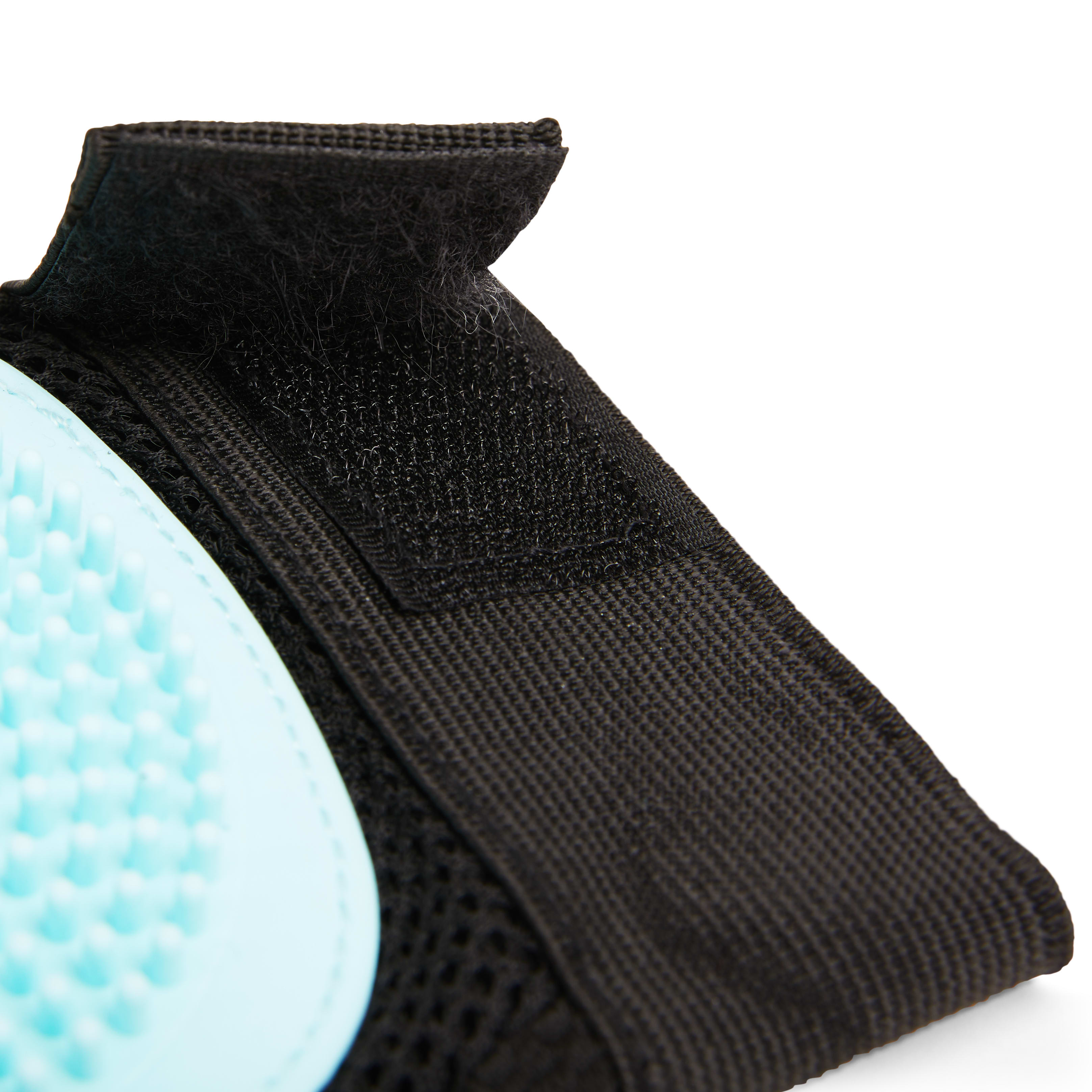 Well Good Grooming Glove for Dogs Petco