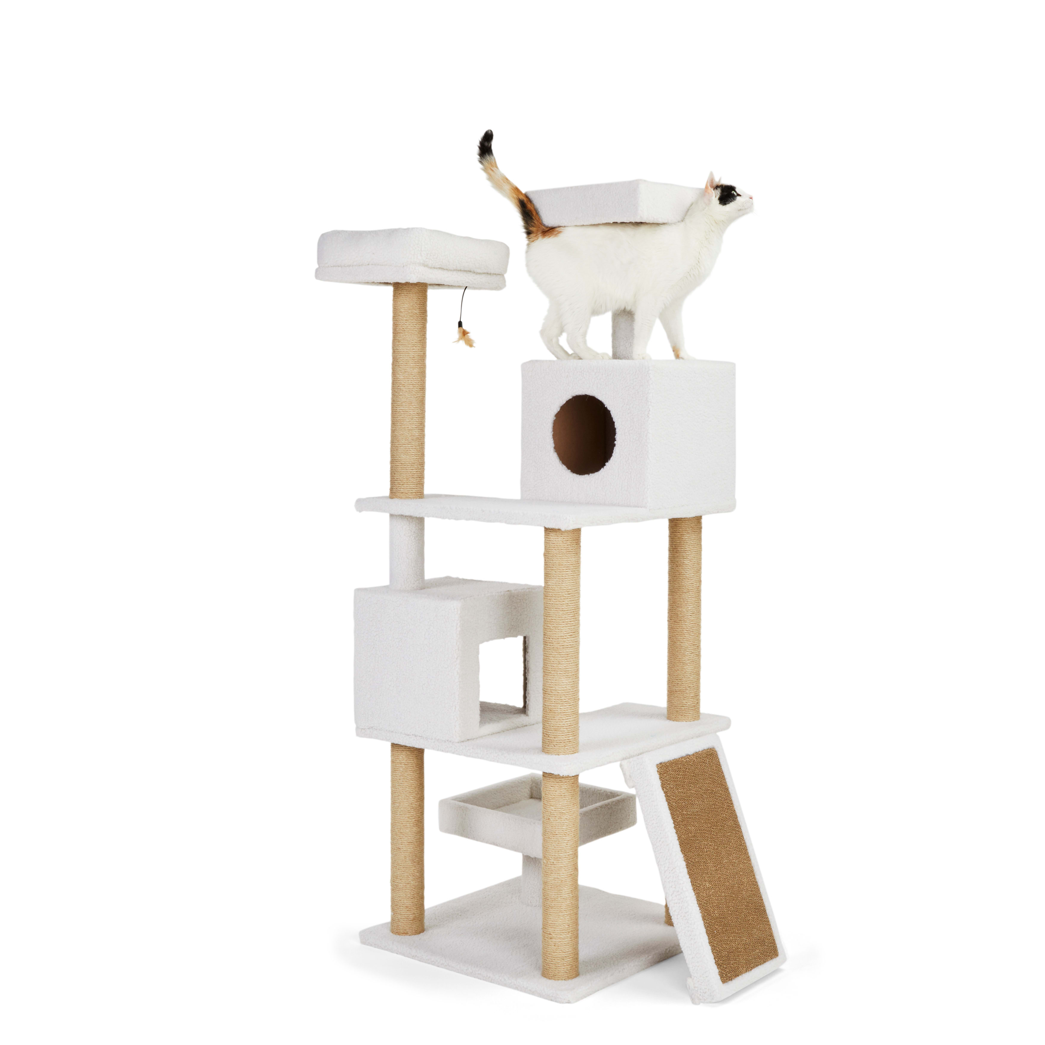 Cat tree 2025 for fat cats