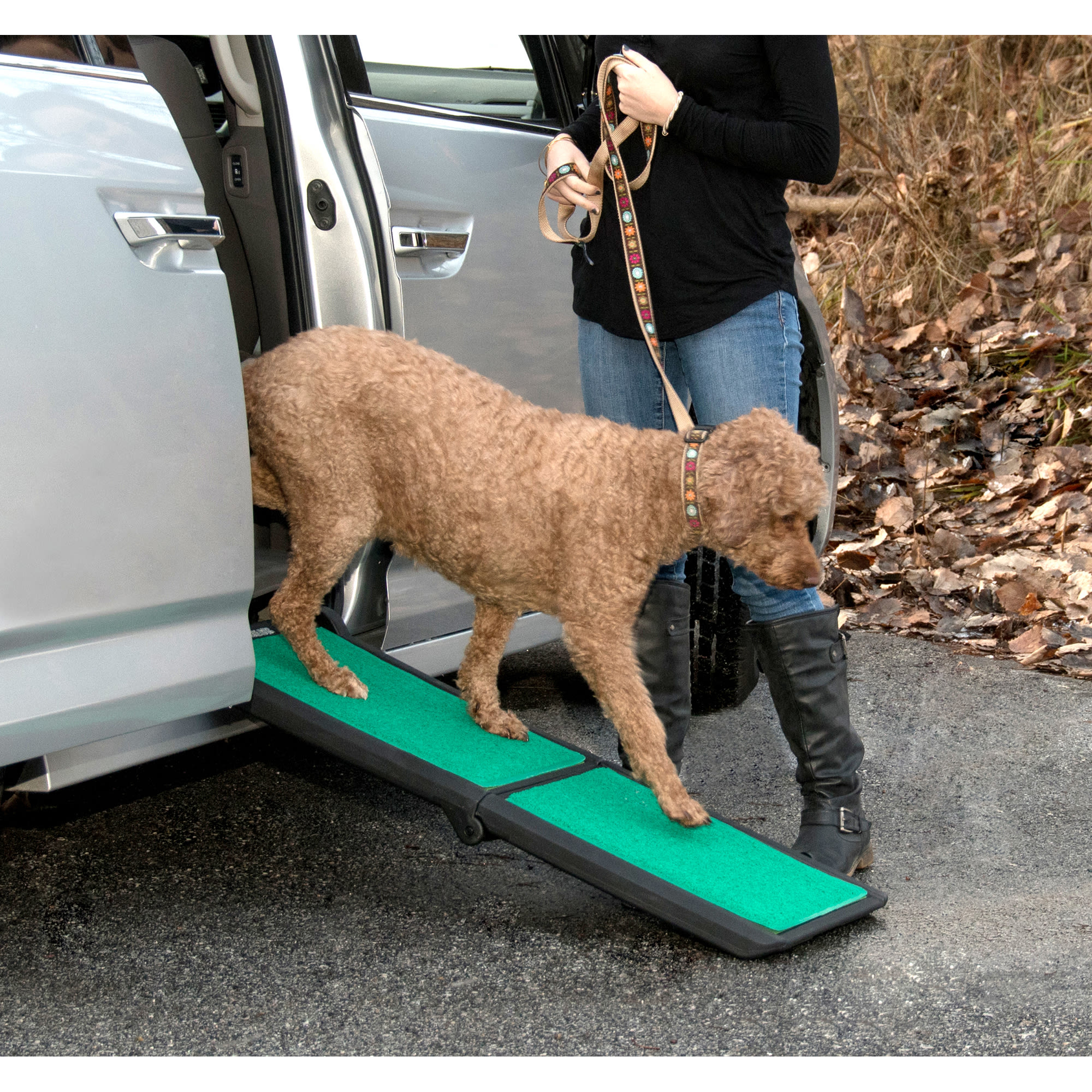 Pet Gear Bi Fold Travel Lite Pet Ramp with SupertraX