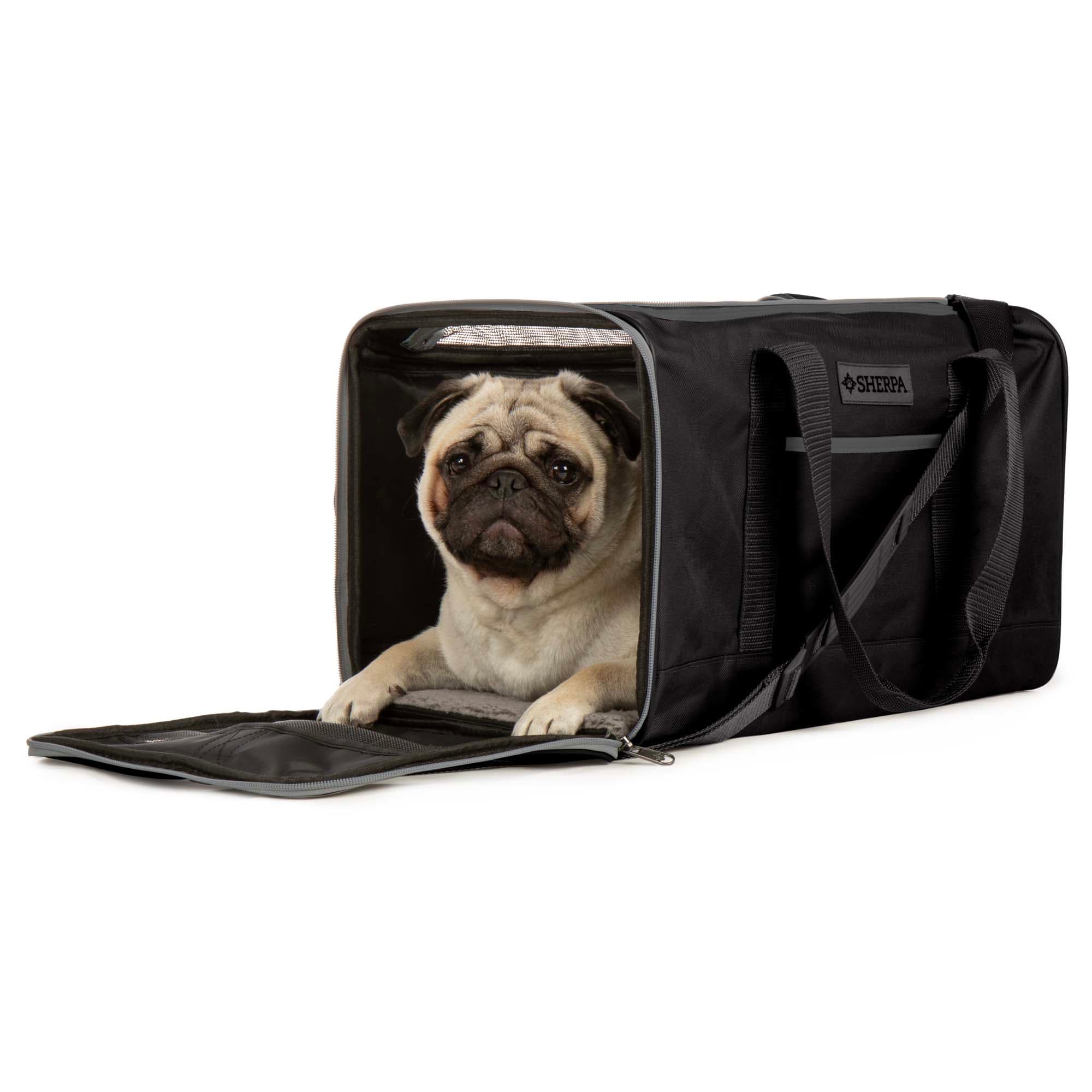 Pug carrier outlet