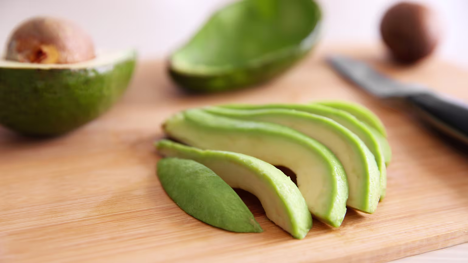 Avocado for Cats: Why It's Toxic & What to Do If They Eat It | Petco