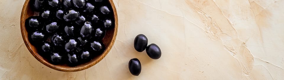 Are olives poisonous outlet to dogs