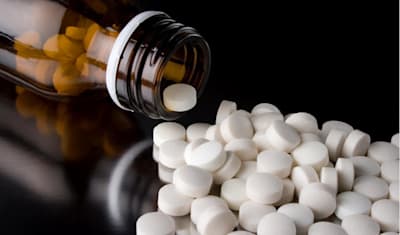 Metronidazole for Dogs & Cats: Treats Bacterial & Parasitic Infections